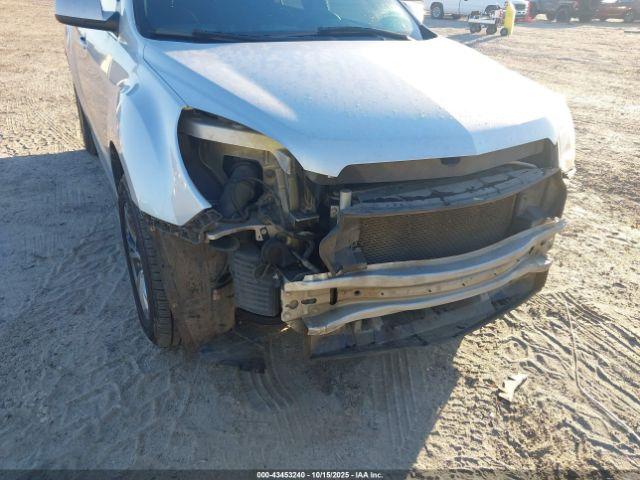 Chevrolet Equinox Lt Image 2