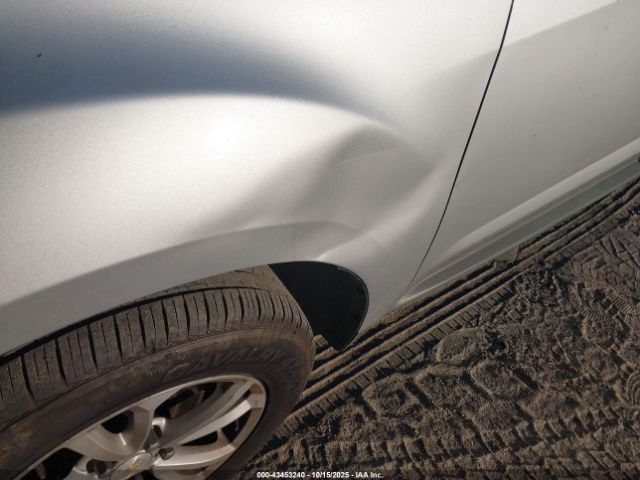 Chevrolet Equinox Lt Image 13