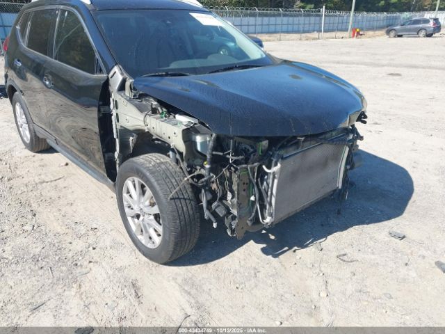 Nissan Rogue S Image 4