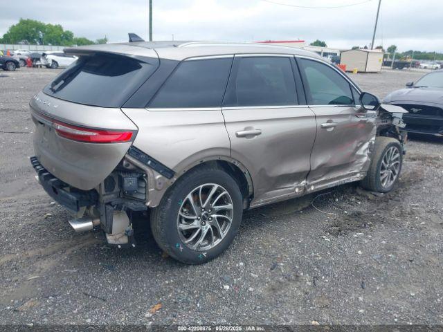 Lincoln Corsair Standard Image 5