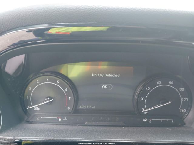 Lincoln Corsair Standard Image 14