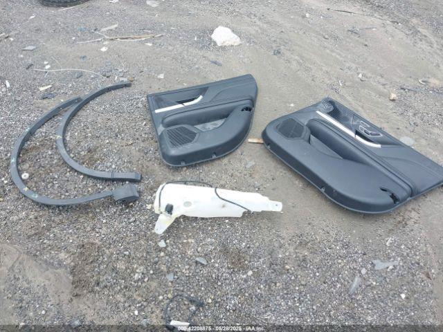 Lincoln Corsair Standard Image 8