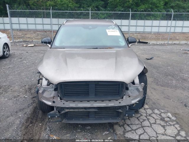 Lincoln Corsair Standard Image 11