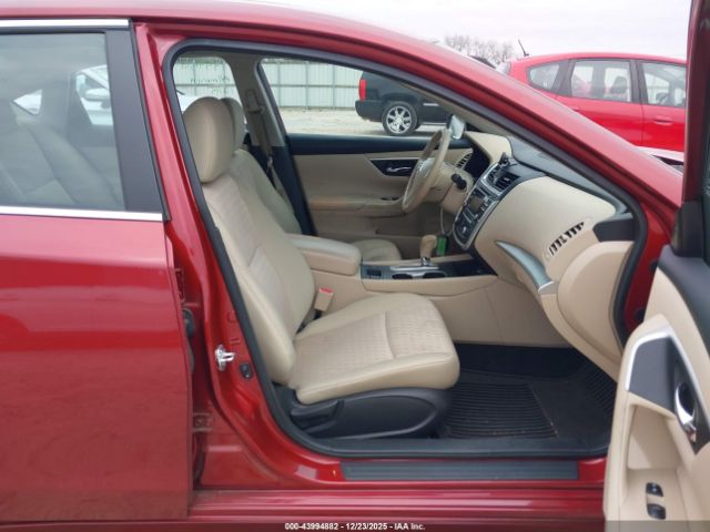 Nissan Altima 2.5 Sv Image 10