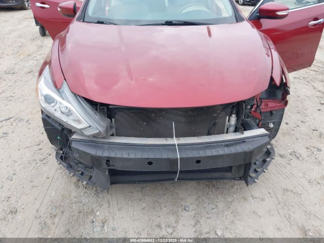 Nissan Altima 2.5 Sv Image 5