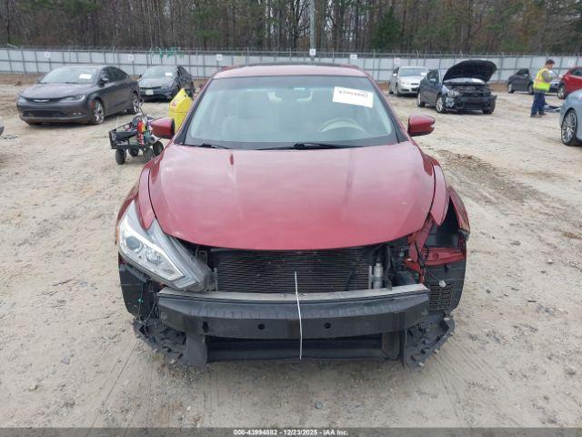 Nissan Altima 2.5 Sv Image 18