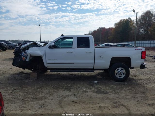Chevrolet Silverado 2500 Lt Image 16