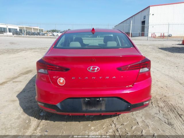 Hyundai ELANTRA Sel Image 7