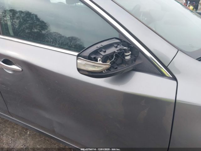 Nissan Altima 2.5 Sv Image 4