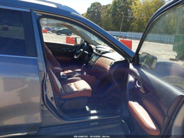 Nissan Rogue Sl Image 3