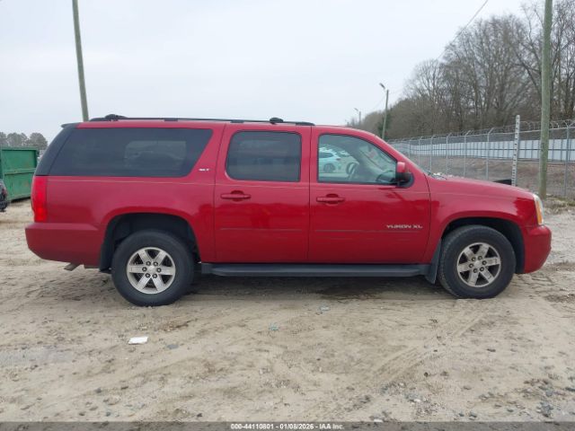 GMC Yukon Slt Image 2