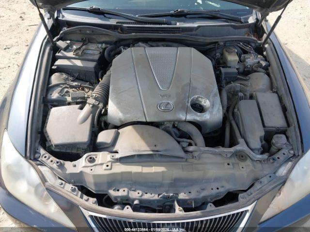 Lexus Is Image 12