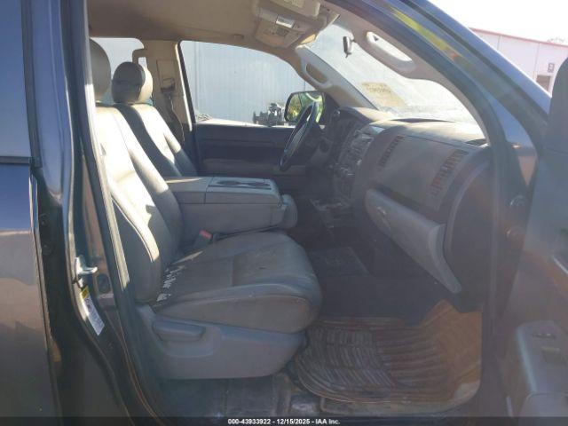 Toyota Tundra Grade 4.6l V8 Image 2