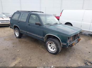  Salvage Chevrolet Blazer