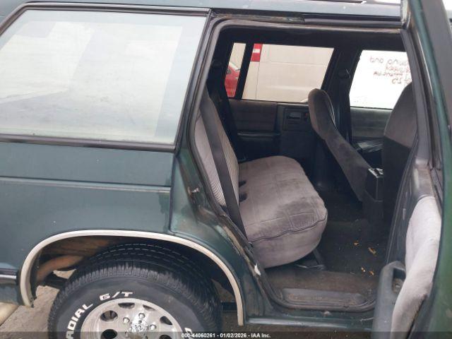 Chevrolet Blazer S10 Image 3